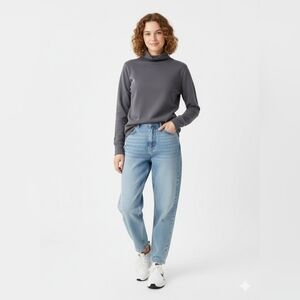 NWT Simons Contemporaine sweater Gray size XL ptp 25"